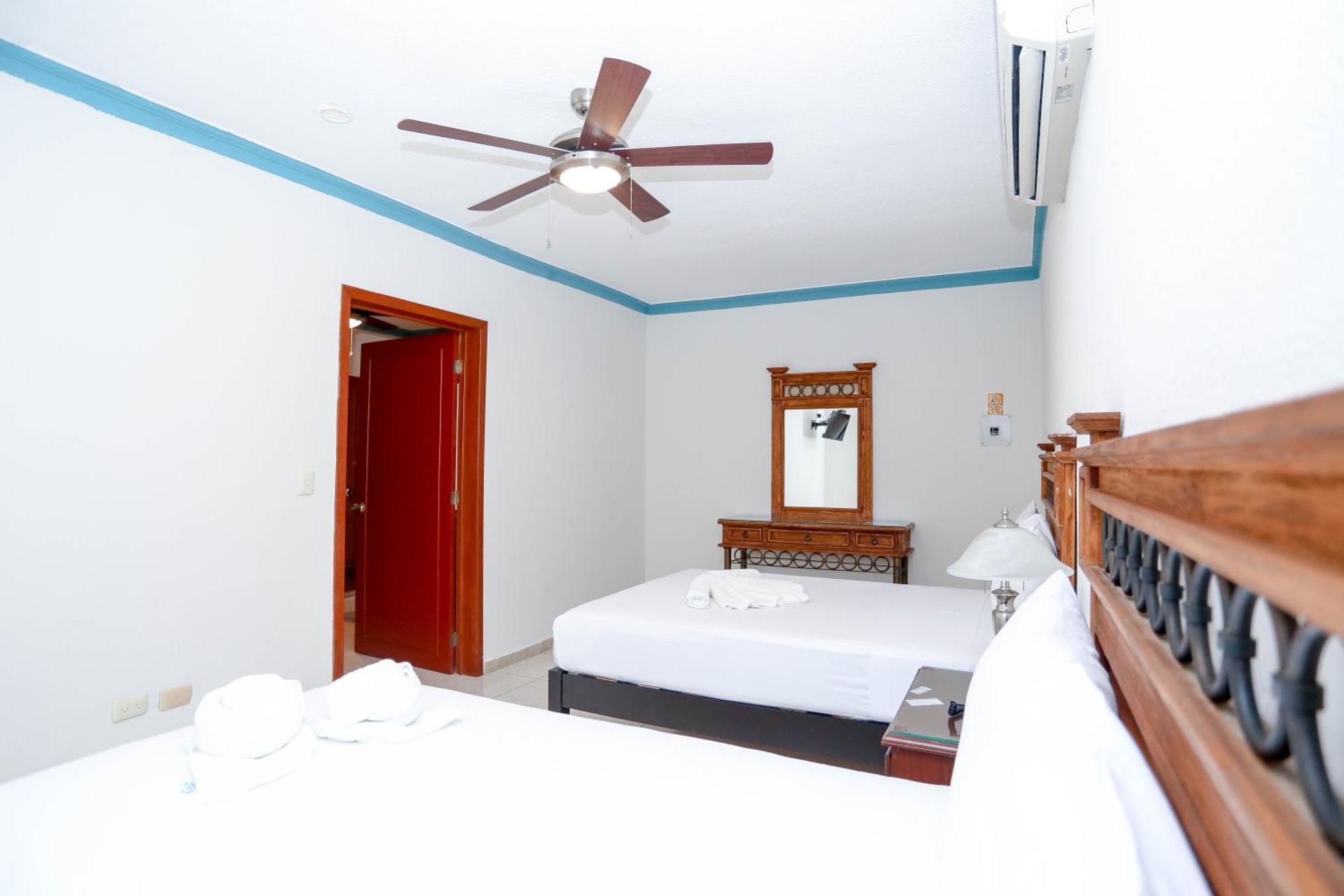Hotel Avenida Cancún Exteriör bild